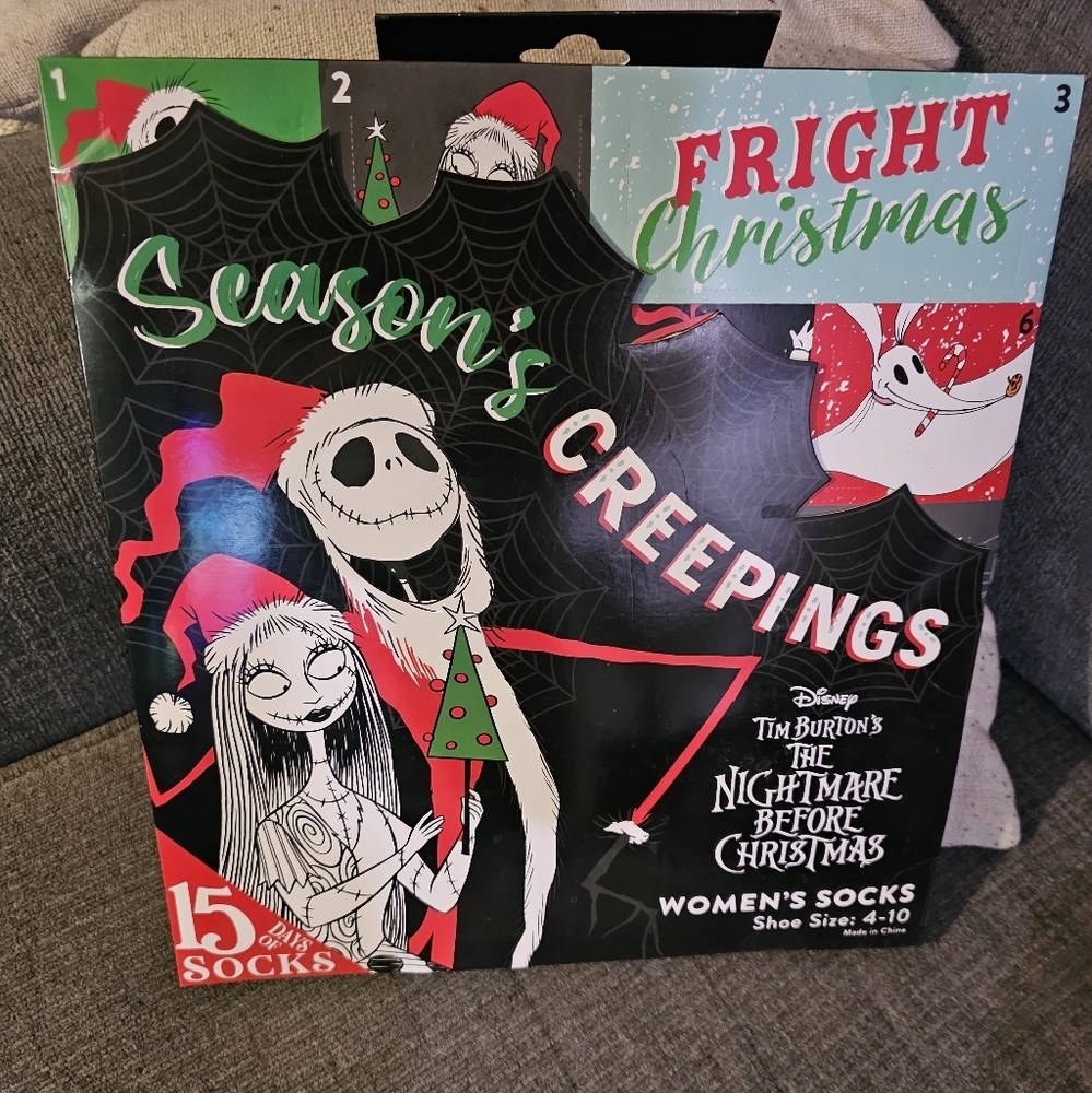 🆕️ The Nightmare Before Christmas Season's Creepings 15 Days of Socks